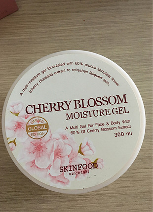 Diğer Skinfood moisture Gel