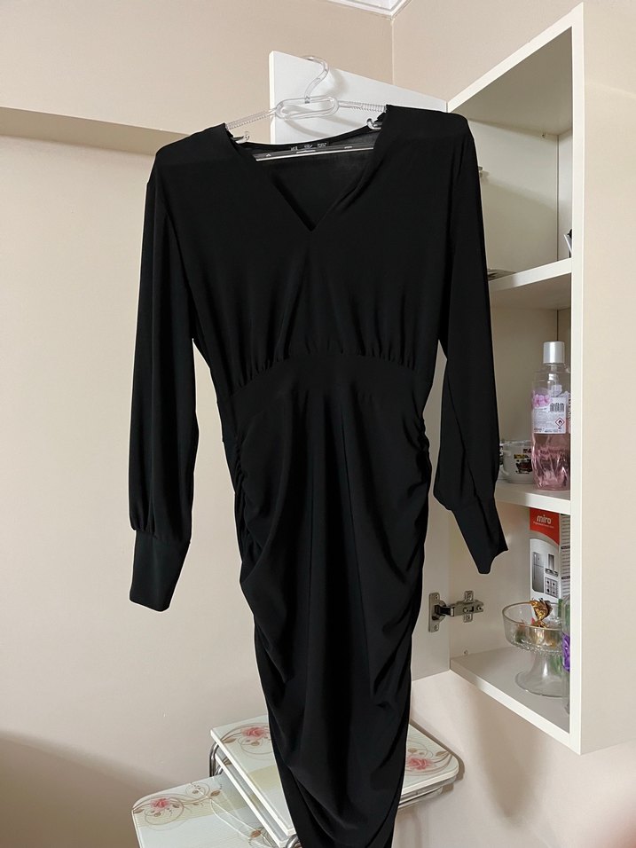 Siyah Drapeli Straplez Mini Elbise - Görsel 2