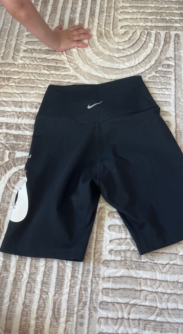 Nike Siyah kısa şort - Görsel 3