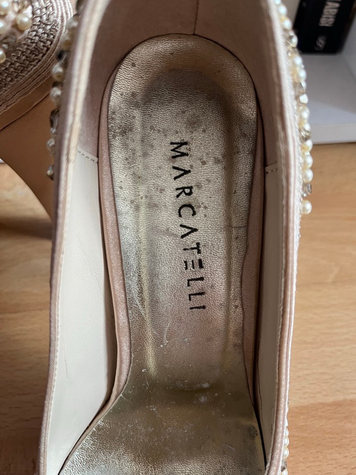 Bej İşlemeli Boncuklu Yüksek Topuklu Kadın Ayakkabı Marcatelli - Görsel 2