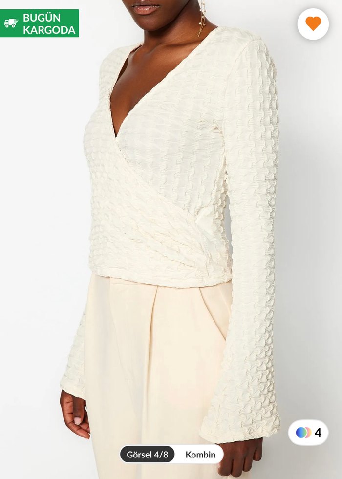 Kruvaze Yaka, Kemerli Beyaz Mini Bluz - Görsel 3
