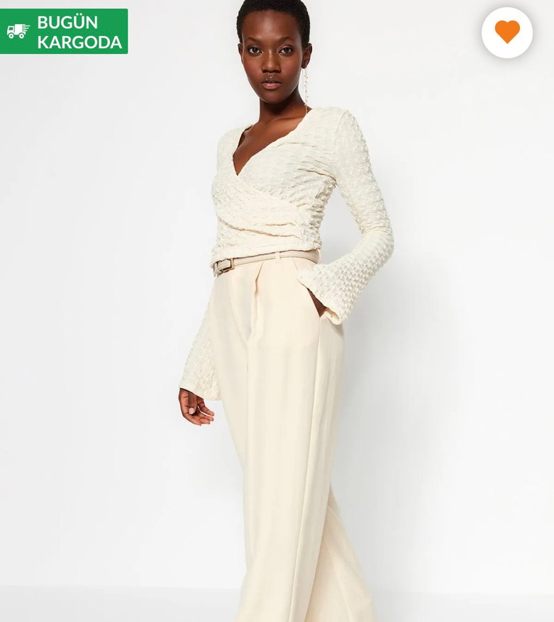 Kruvaze Yaka, Kemerli Beyaz Mini Bluz - Görsel 2