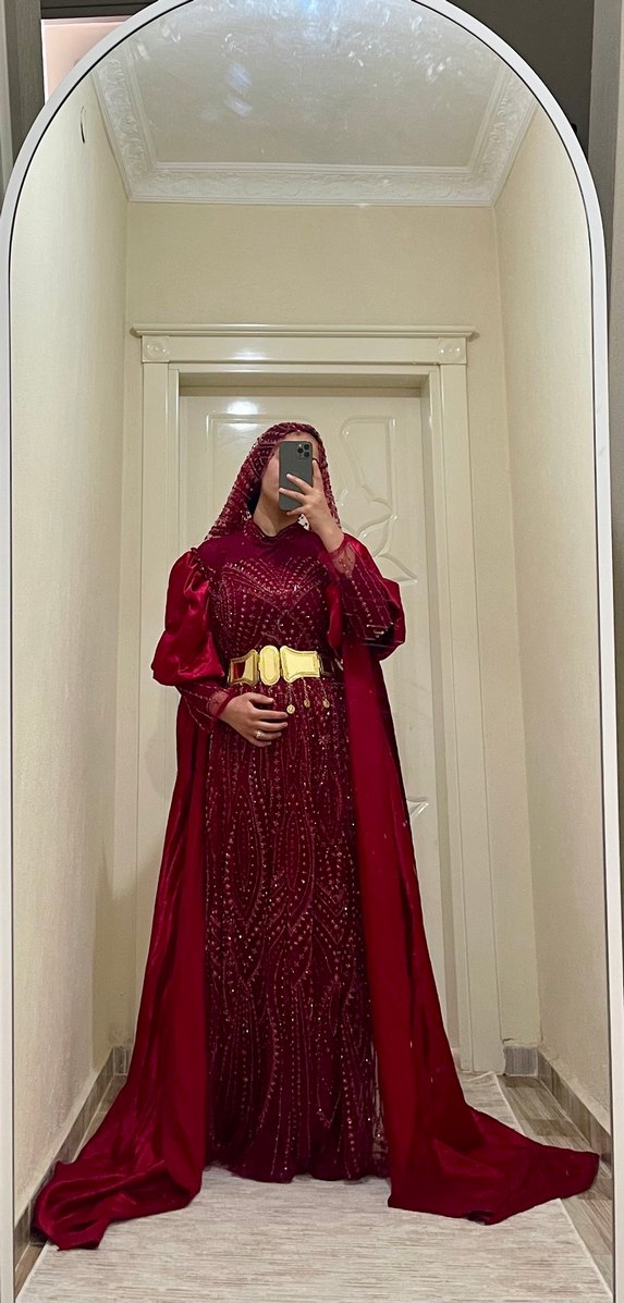 Bordo İşlemeli Uzun Kollu Tesettür Bindallı - Görsel 2