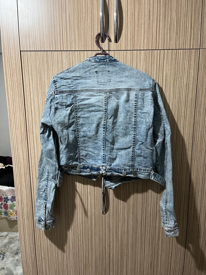 Düğmeli Gri Kadın Denim Ceket - Görsel 2