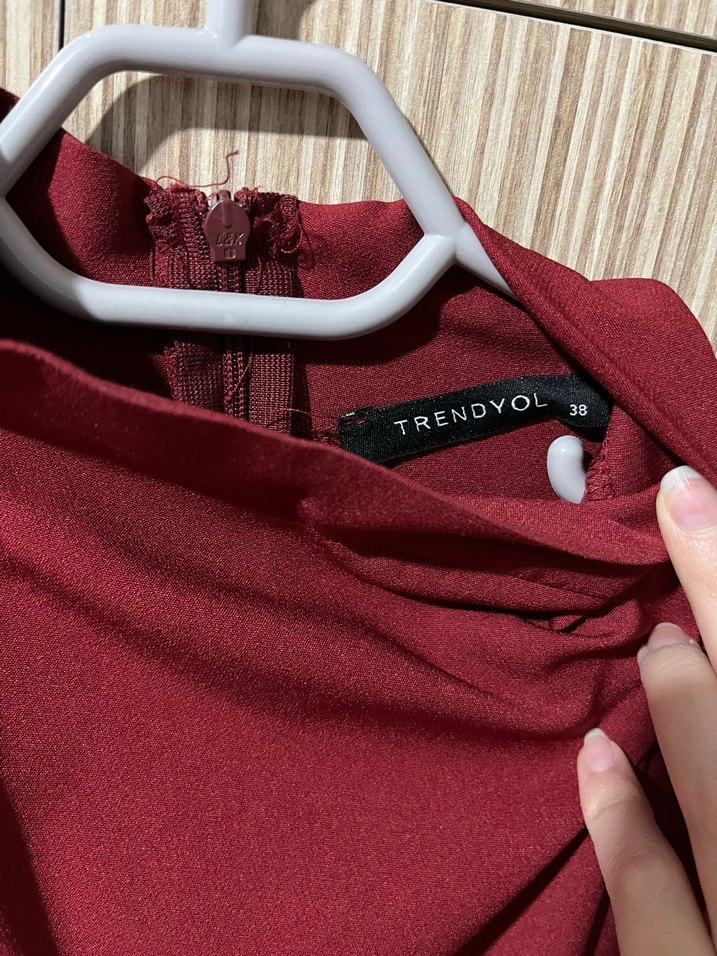 Bordo Drapeli Uzun Klasik Kadın Elbise - Görsel 2