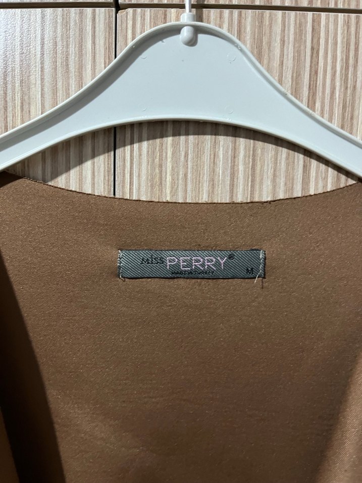 Kemerli Süet Kolsuz Kadın Yelek - Görsel 2