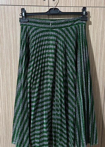 Parlak Yeşil Çizgili Pilili Uzun Etek - Görsel 2