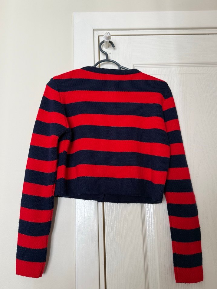 Düğmeli Kırmızı Siyah Çizgili Triko Hırka - Görsel 2