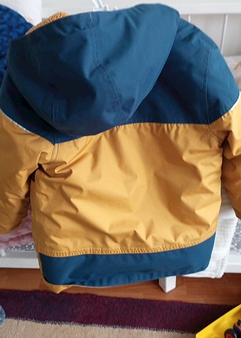 Kahverengi Kürklü Erkek Çocuk Mont - Görsel 4