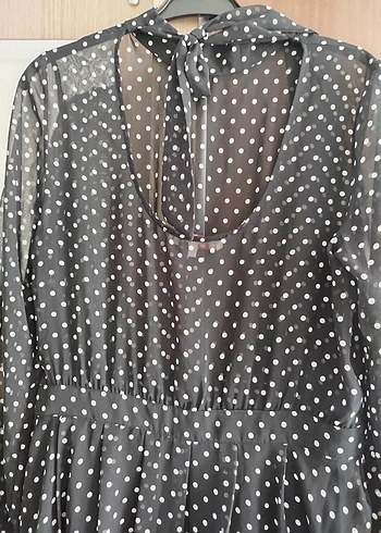 Siyah beyaz noktalı elbıse - Görsel 4