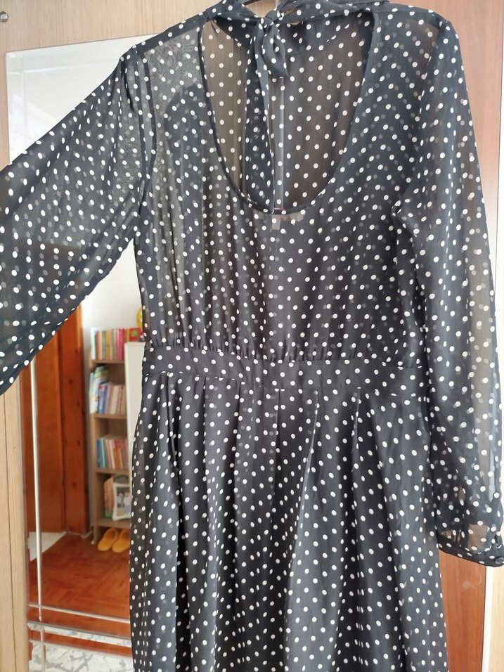 Siyah beyaz noktalı elbıse - Görsel 3
