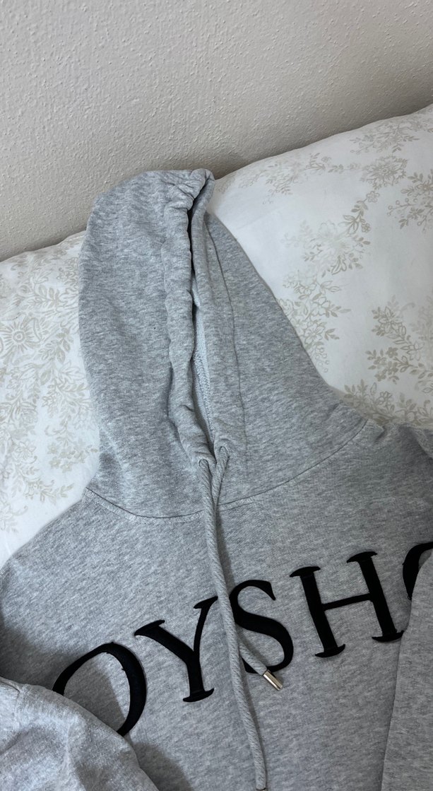 Gri Kapüşonlu YSH Baskılı Sweatshirt - Görsel 3