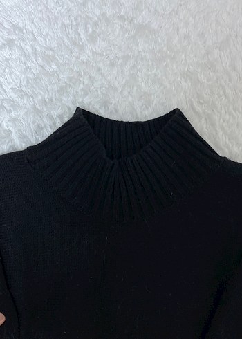 Siyah Boğazlı Örgü Kadın Kazak - Görsel 3