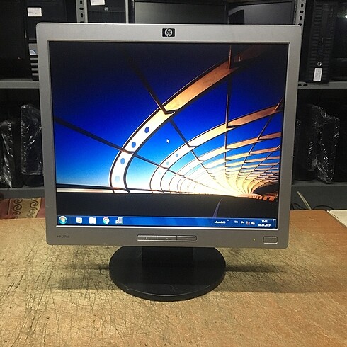 HP 17 İNÇ KARE LCD 2 EL MONİTÖR