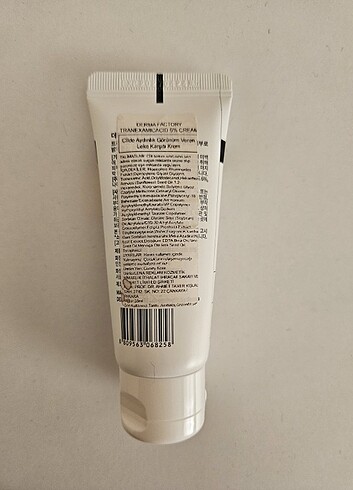 Diğer Dermafactory traneksamik asit krem