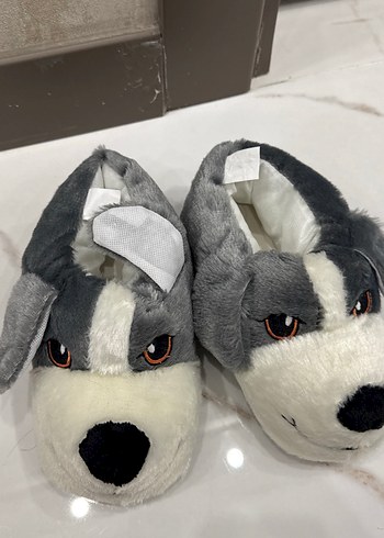 Gri Peluş kadın Ev Terliği