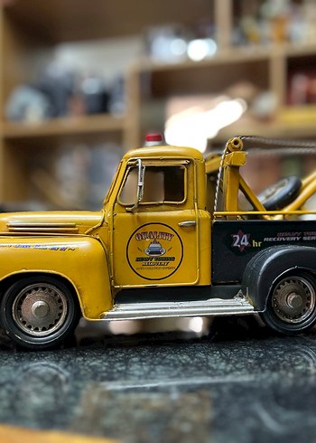 Sarı Renkli Oyuncak Araba - Görsel 2