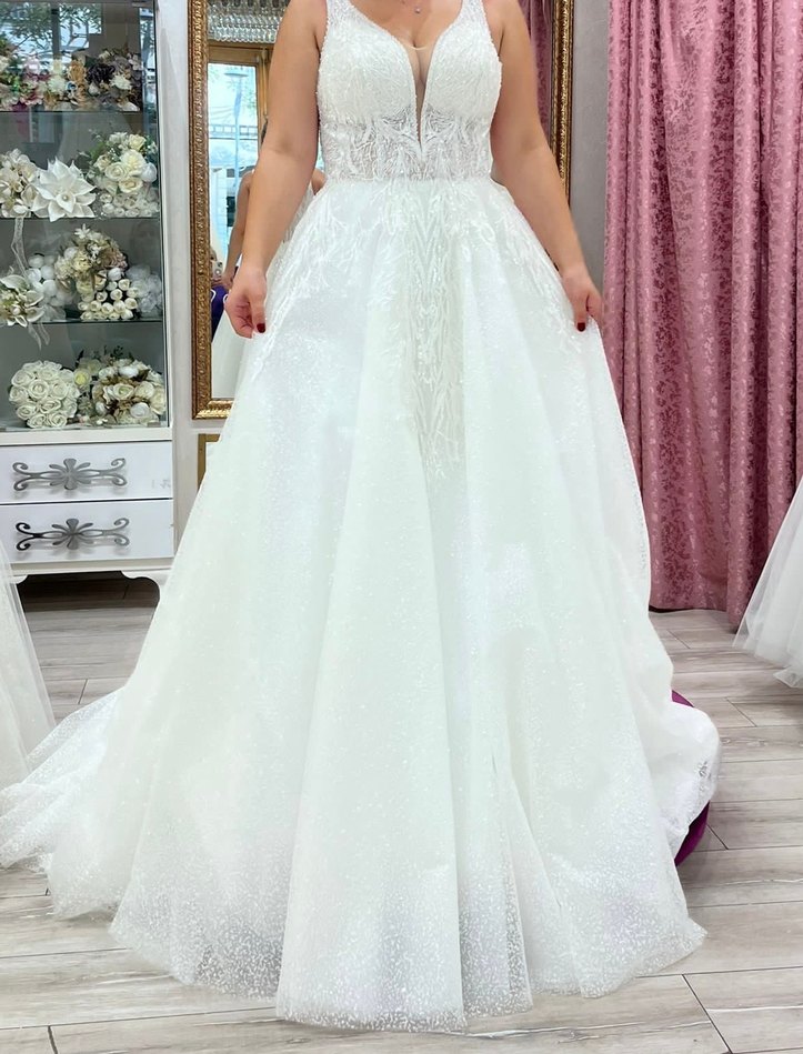 V Yaka Modern Klasik A Kesim Gelinlik - Görsel 4