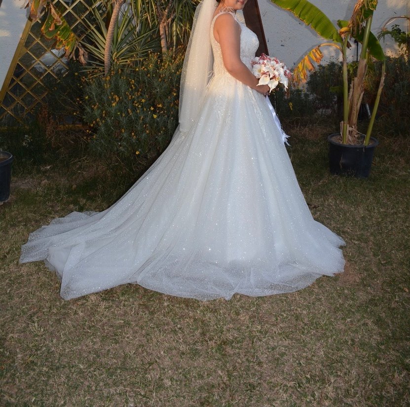 V Yaka Modern Klasik A Kesim Gelinlik - Görsel 3