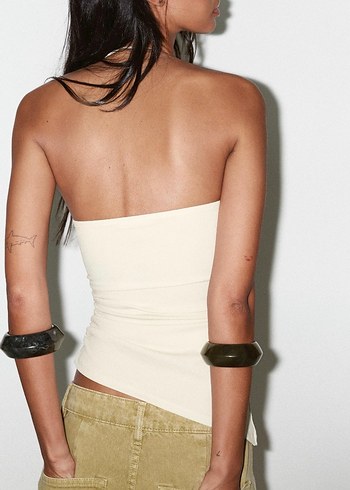 Zara Zara Asimetrik Sırt Detaylı Top