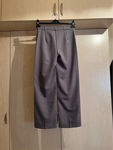 36 Beden Gri kumaş pantolon