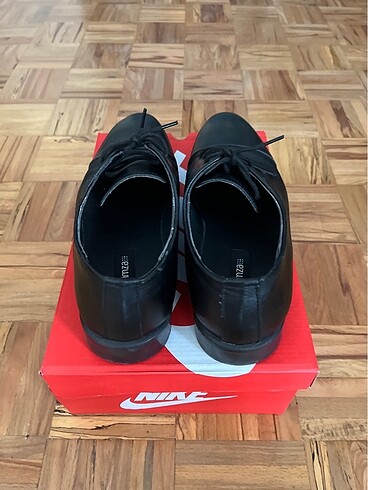 41 Beden siyah Renk Şık dizayn siyah ayakkabı