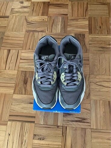 Nike Air Max spor ayakkabı