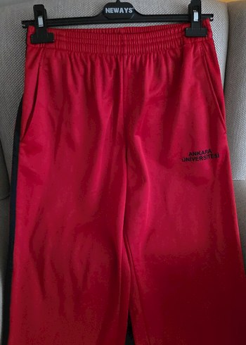 Lacivert Yan Şeritli Kırmızı Eşofman Altı - Görsel 3