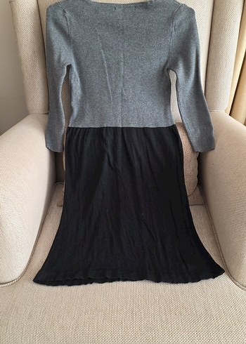 Gri V Yaka Triko Midi Elbise - Görsel 5