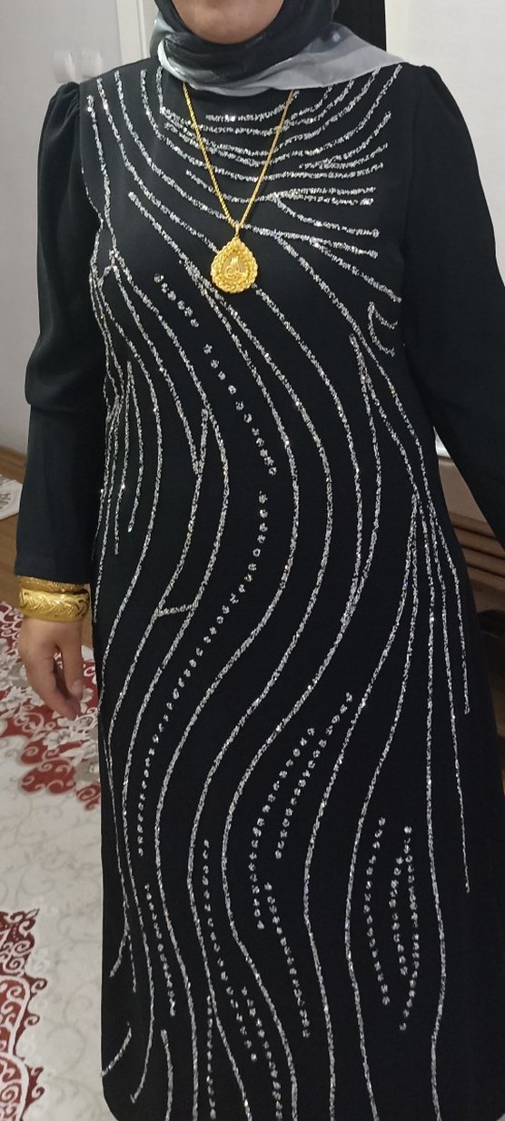 Uzun Kollu Siyah İşlemeli tesettür Abiye Elbise - Görsel 2