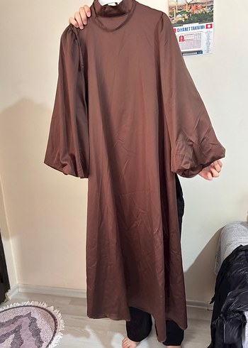 Bigdart 2510 Kahverengi Saten Tesettür Abiye Elbise - Görsel 4