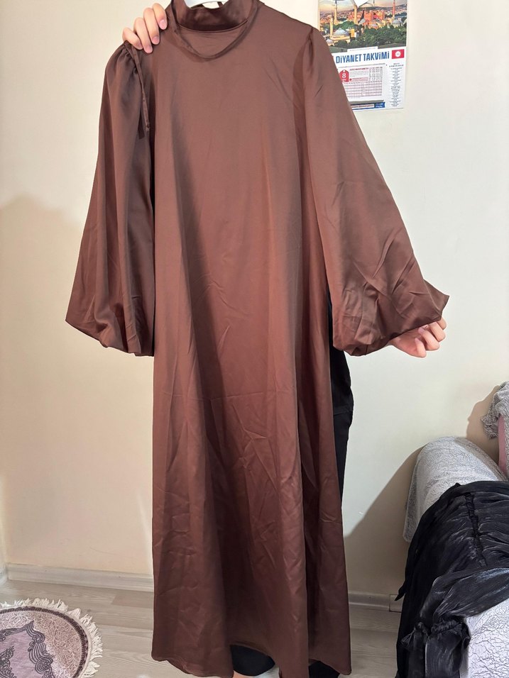Bigdart 2510 Kahverengi Saten Tesettür Abiye Elbise - Görsel 5