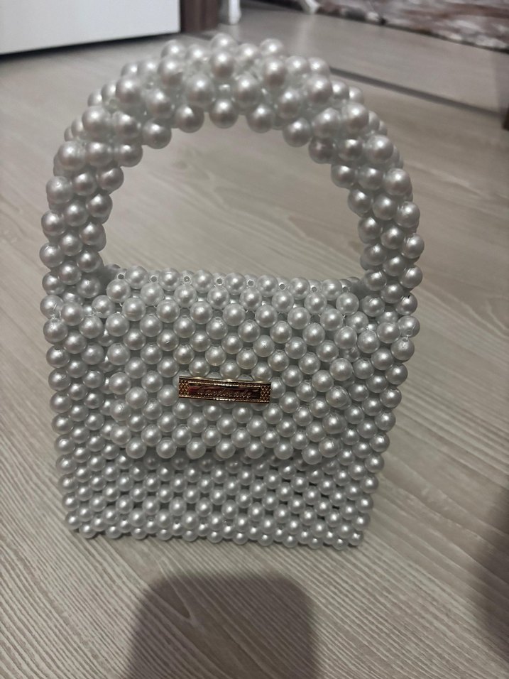 İnci İşlemeli Beyaz Boncuklu Kadın Çanta - Görsel 2