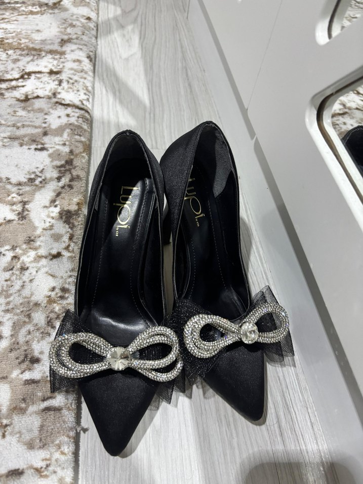 fiyonklu Siyah Topuklu Kadın Ayakkabı - Görsel 2