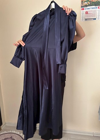 Lacivert Drapeli balon kol saten tesettür abiye - Görsel 4