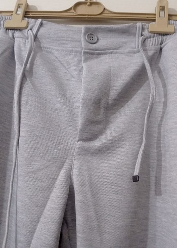 Düğmeli Gri erkek pantolon. - Görsel 2