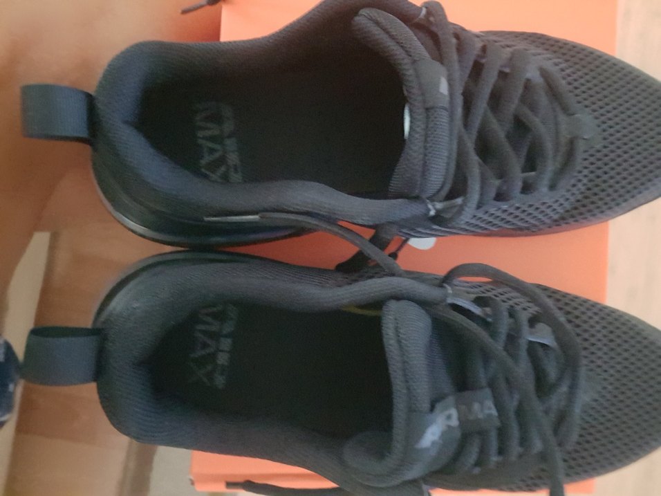 Nike Air Max Alpha Erkek Siyah Spor Ayakkabı - Görsel 4