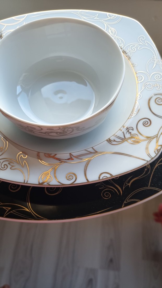 Beyaz ve Gri Desenli Yemek Takımı - Görsel 3