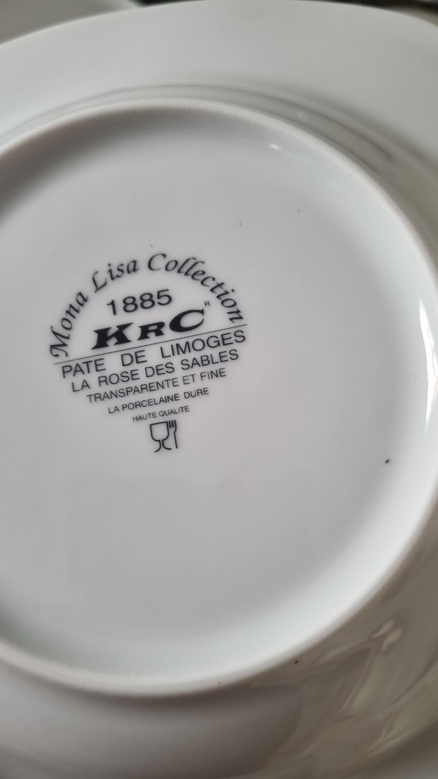 Beyaz ve Gri Desenli Yemek Takımı - Görsel 2