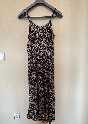 Çiçek Desenli Uzun Askılı Bohem Elbise - Görsel 4