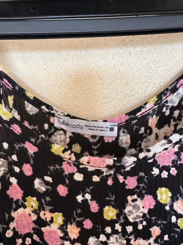 Çiçek Desenli Uzun Askılı Bohem Elbise - Görsel 3