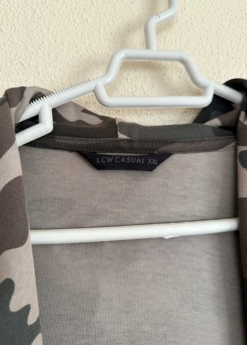 Gri Kamuflaj Desenli Salaş Midi Ceket - Görsel 3