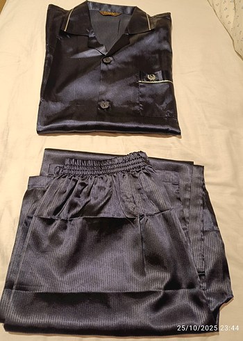 Düğmeli Lacivert Erkek Saten Pijama Takımı - Görsel 4