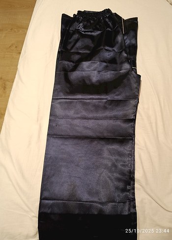 Düğmeli Lacivert Erkek Saten Pijama Takımı - Görsel 2