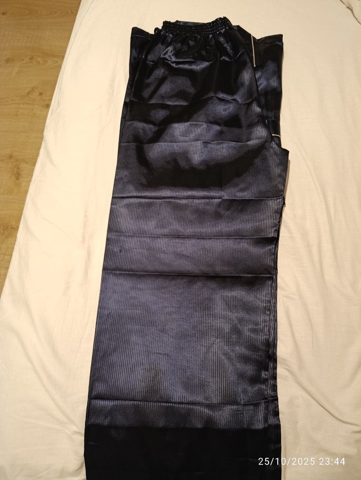 Düğmeli Lacivert Erkek Saten Pijama Takımı - Görsel 2