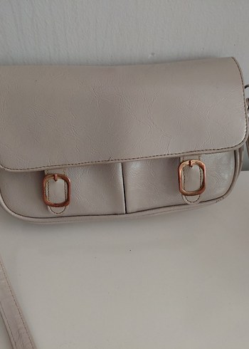 Guess Bej Deri Minimalist Kadın Çanta