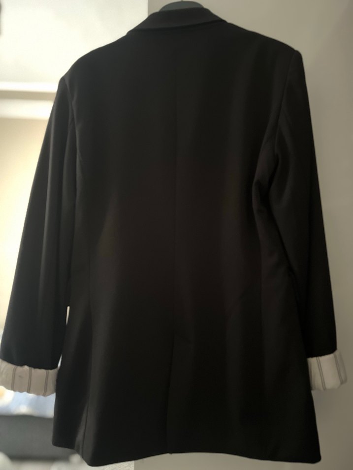 Siyah Düğmeli Kadın Blazer Ceket - Görsel 2