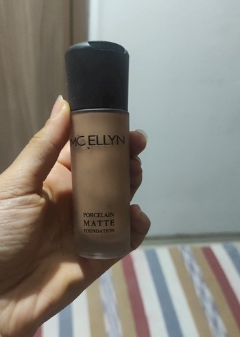 Matte Porcelain Fondöten - Mc Ellyn
