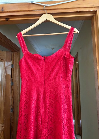 Dantel Detaylı V Yakalı Uzun Abiye - Görsel 3