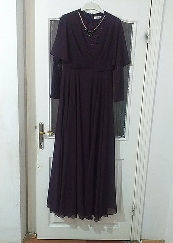 Uzun Mor V Yakalı Gotik Abiye Elbise
